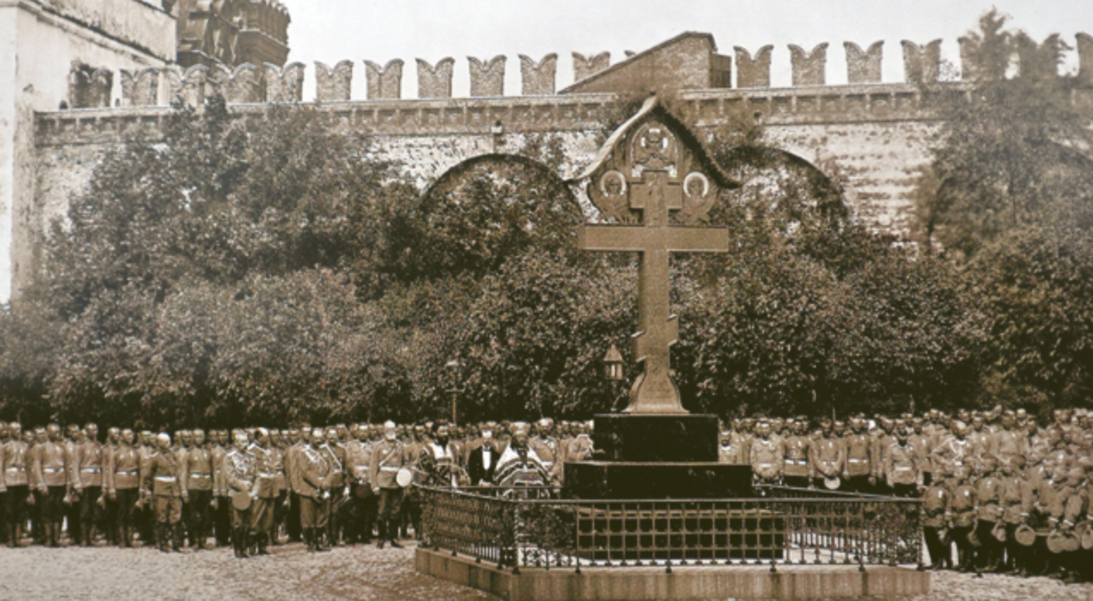 Памятник-крест на месте взрыва