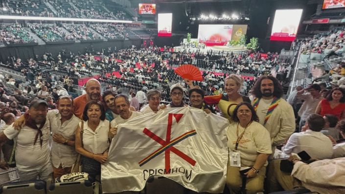 Spanish LGBTQ+ Catholic Organization Participates in a Meeting with Pope Leo XIV