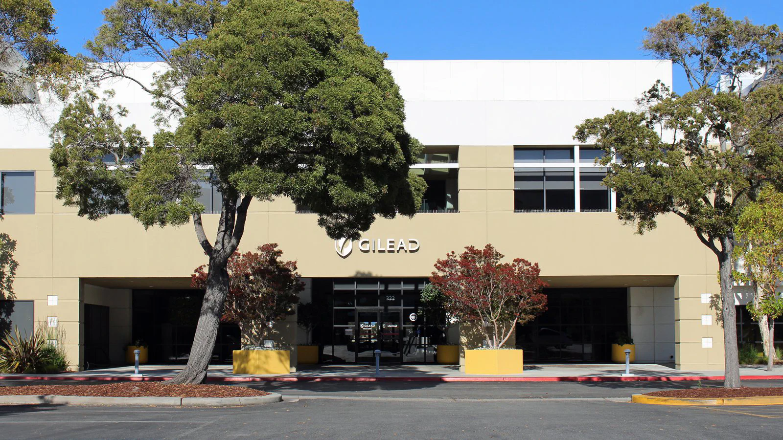 Markas besar perusahaan farmasi Gilead Sciences di Foster City, California. Foto: Coolcaesar / Wikimedia Commons (CC BY 4.0)