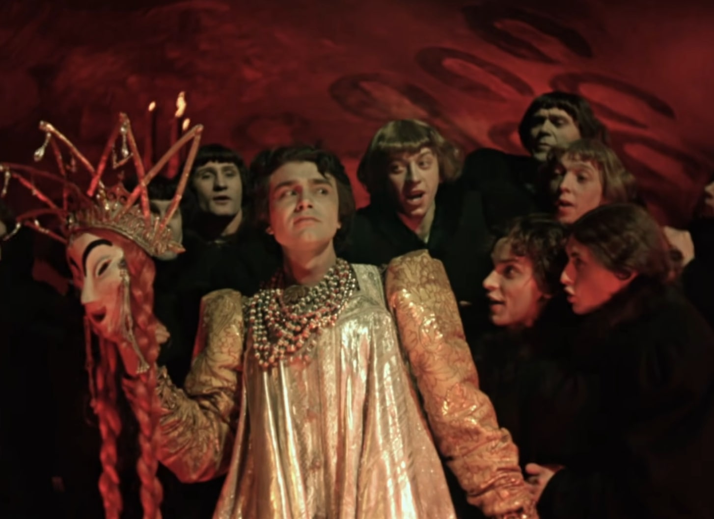 Fyodor Basmanov dans ederken, Eisenstein’ın «Korkunç İvan» filminden