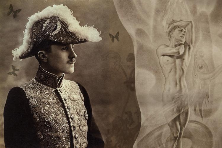 Andréi Avinoff: artista emigrado ruso, homosexual y científico